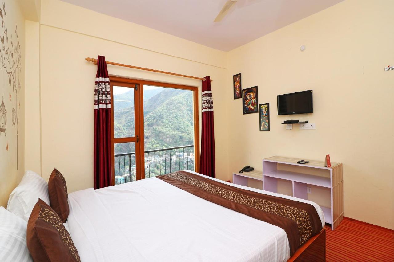 Oyo 13728 Hotel Kempty Valley View Hotel & Restaurant Masuri Exterior foto