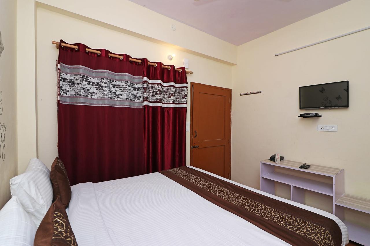 Oyo 13728 Hotel Kempty Valley View Hotel & Restaurant Masuri Exterior foto